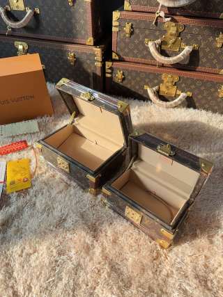 Famous Handcrafted LV Inspired Jewelry Storage Trunk for LV VOLT Collection, Premium Monogram Hard Case Supplier, Exporters