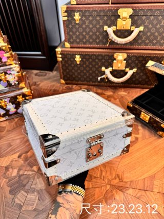 Famous LV Inspired White Monogram Jewelry Box - Multi-Compartment Jewelry Trunk Exporter, Exporters