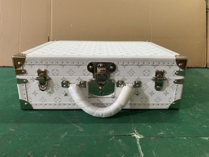 Best Louis Vuitton Briefcase Hard Case (M4700ZX) – White Monogram Canvas Manufacturer, Products