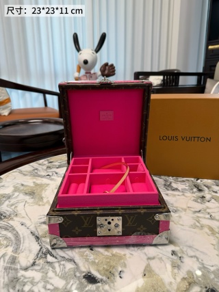 Famous Louis Vuitton Style Monogram Hard Case Jewelry Box Suppliers, Product