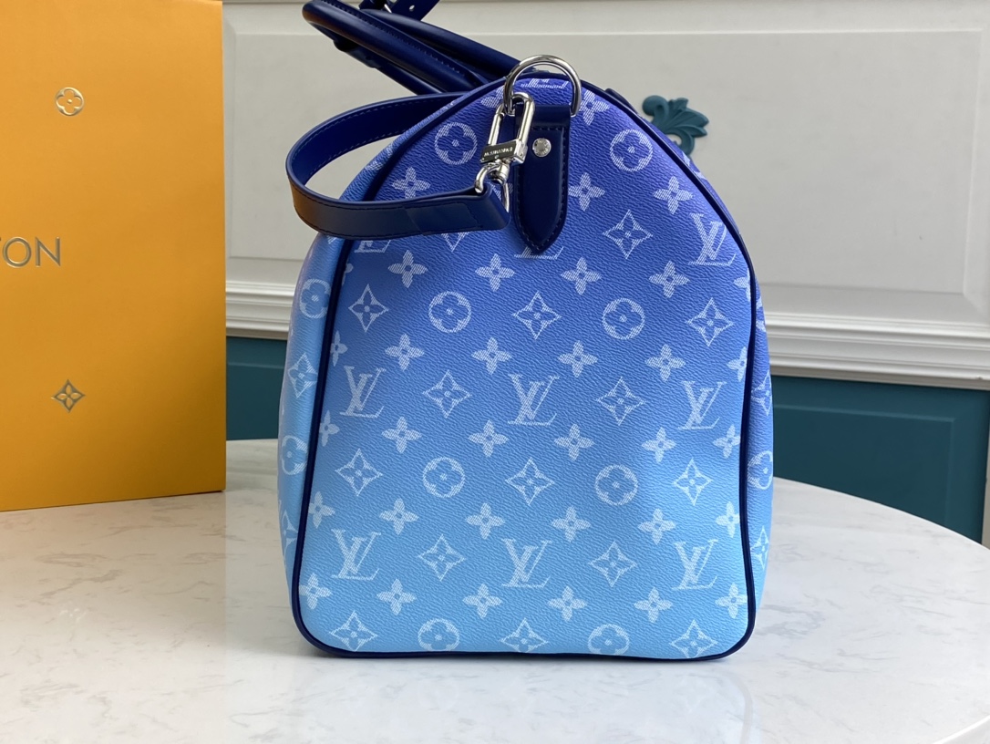 Famous LV Blue Sky White Cloud Travel Bag Keepall Bandouli ère 50 Travel Bag Factories, Service