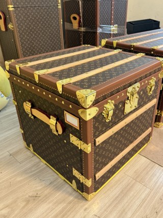 Best LV Monogram Coffee Table Trunk (Pink Lining + 24K Gold-Plated Hardware) Manufacturers, Factory