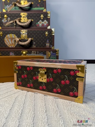 Famous Top-Grade Monogram Cherry Print Multi-Functional Storage Trunk LV Coffret Accessoires Hard Trunk Manufacturers, Supplier