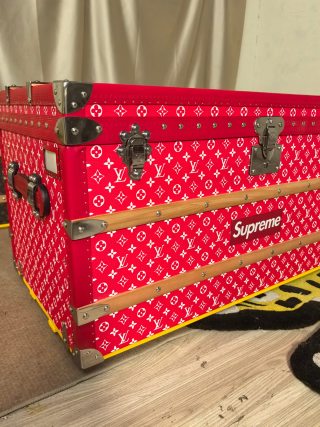 Best Supreme x LV Red Monogram Trunk Coffee Table Luxury Streetwear Storage Manufacturer, Exporter