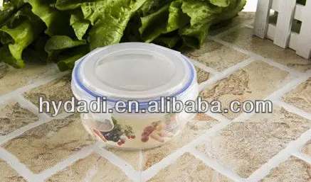 Plastic round food storage container