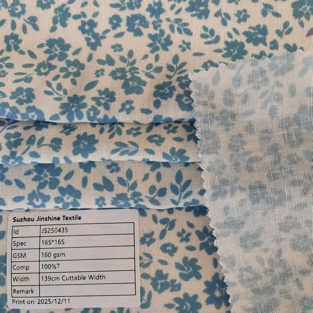 Floral Print on Viscose Fabric Detail 2