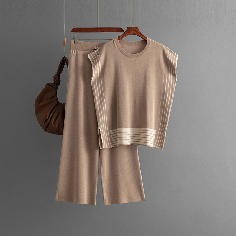 Women's Two-Piece Set Striped Knitted Pullover Sweater Loose Pants for Summer Fashionable Ropa De Mujer Roupas Femininas Da Moda