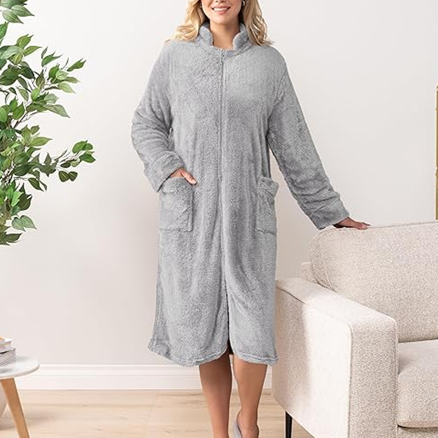 Premium Plush Fabric Women's Zip up Bathrobe Stand Collar Ultra Warm Loungewear with Pockets