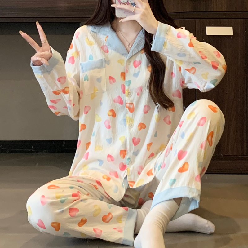Sweet Heart Print Autumn New Arrival Women's Comfortable Loungewear Set With Collar and Long Sleeves