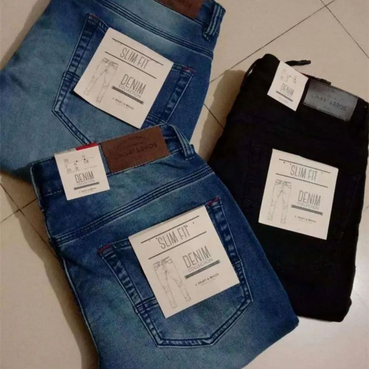 Wholesale Women and Men Denim Jeans Pants High Quality Customized Color Carton Boxes Daily Use Low Price Stock