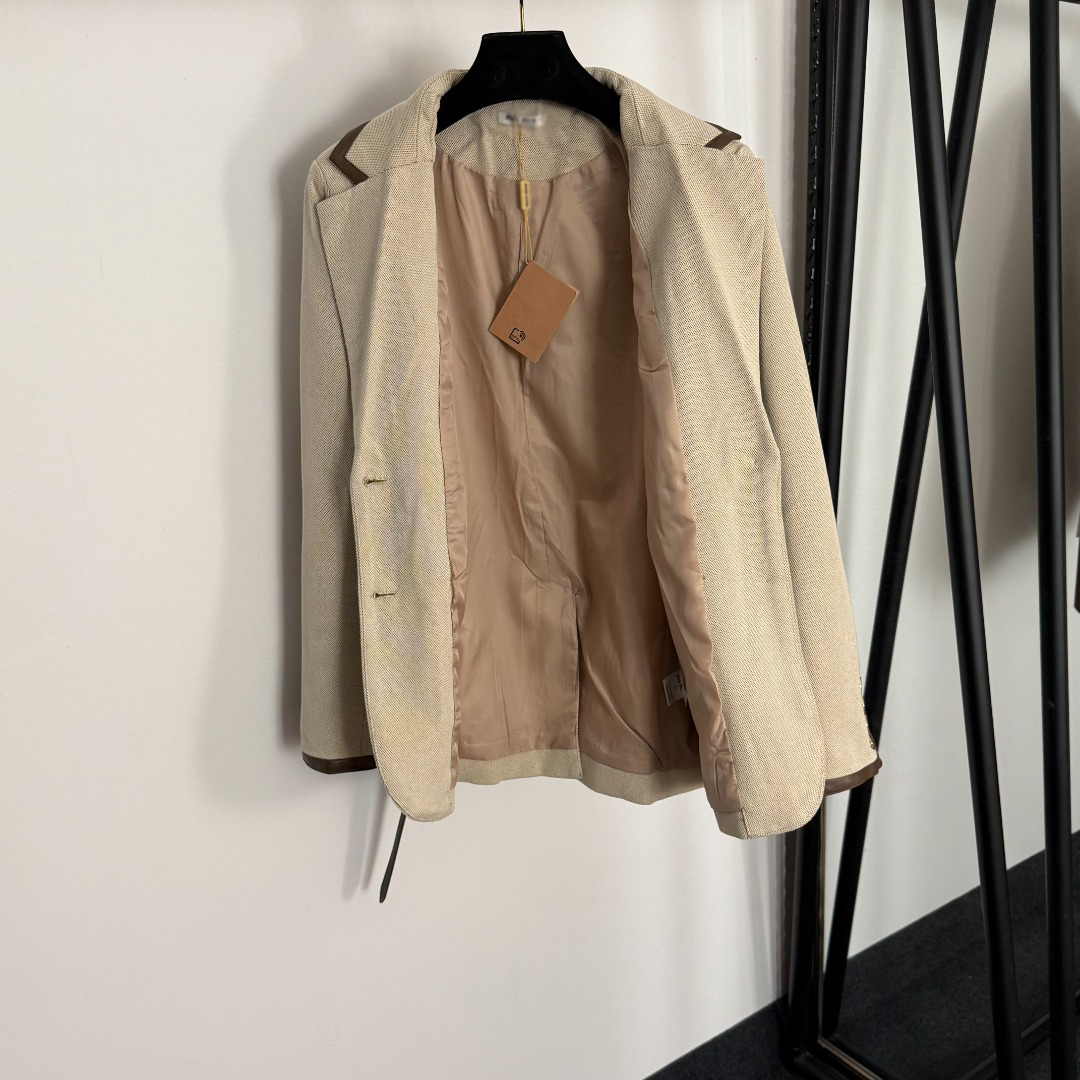 Women's Long Sleeve Woolen Business Suit Jacket with Mandarin Collar Single Button Closure Knitted Weave and Belt