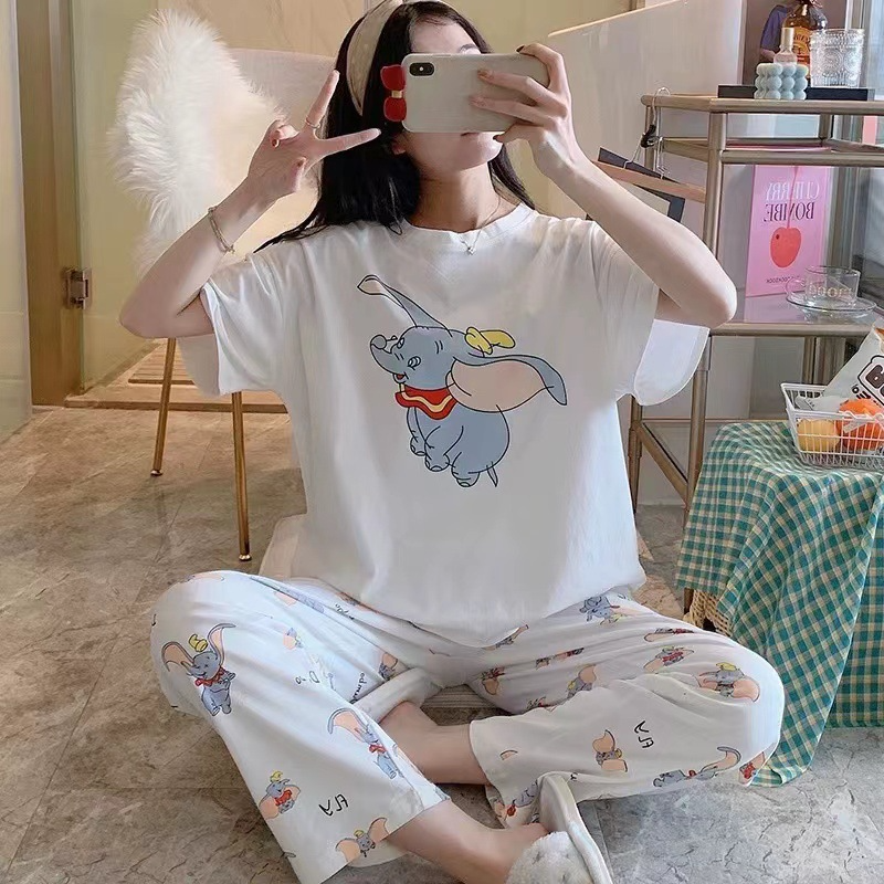 Pajamas details 1