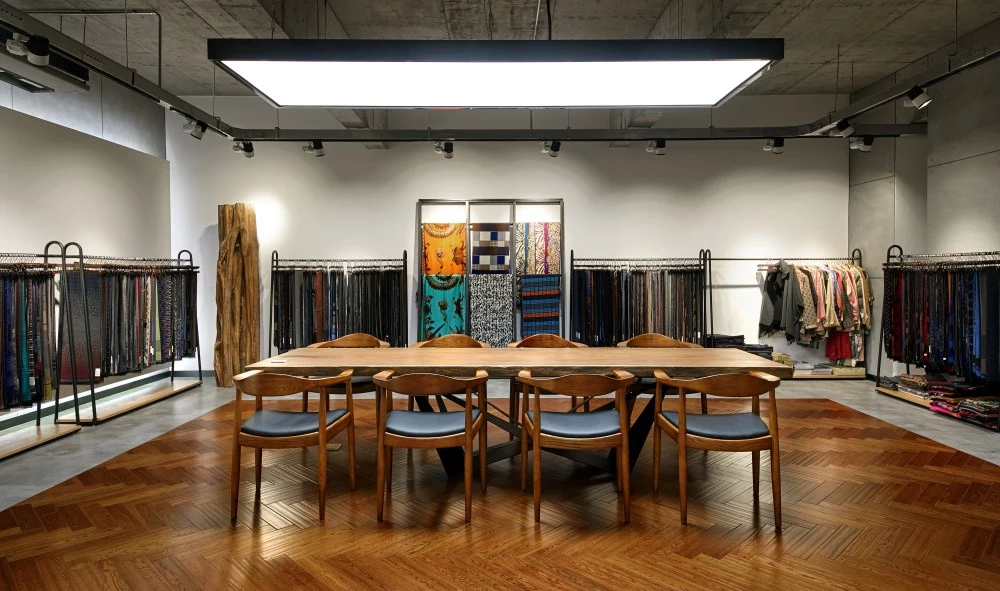 Showroom and Production Facility 1
