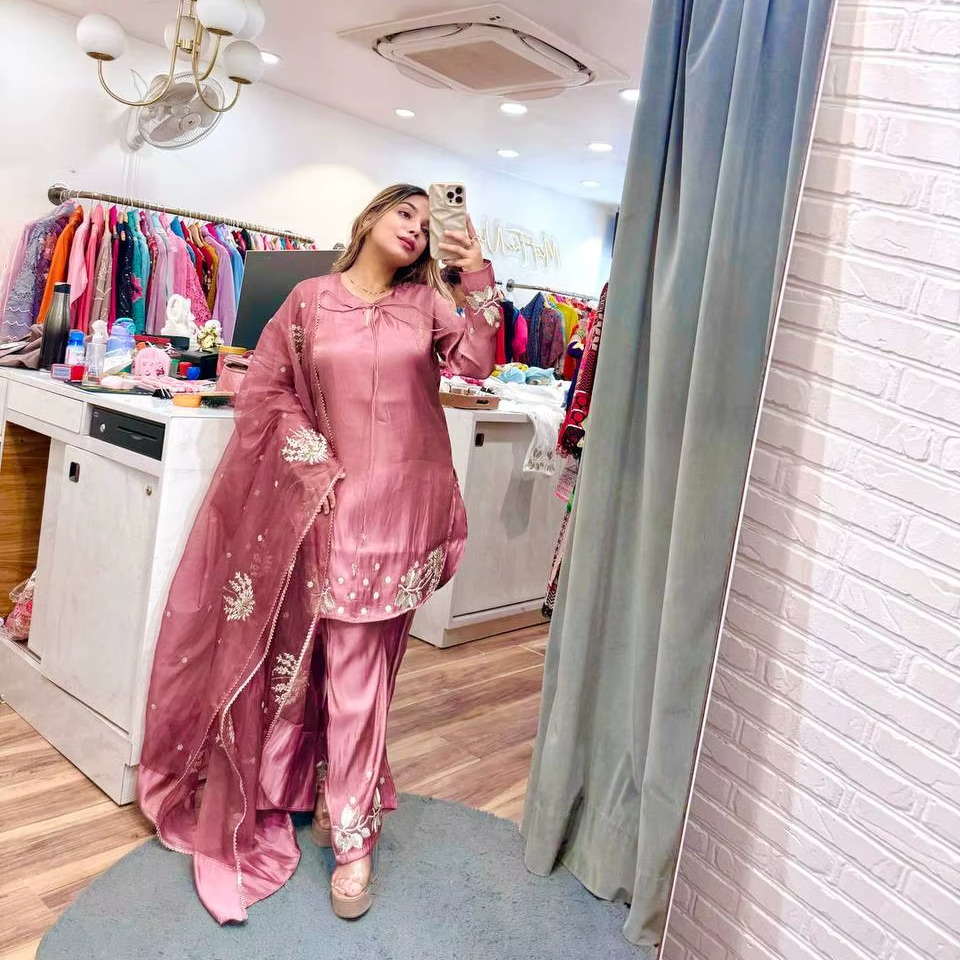 Designer Sequence Work Kurta Set for Women &ndash; Festive Ethnic Wear Collection