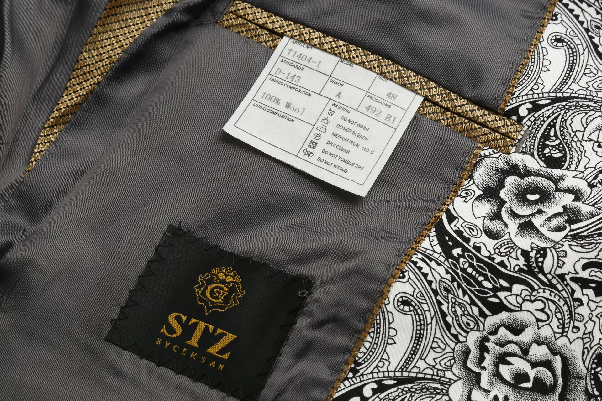 Printed Suit Detail 5