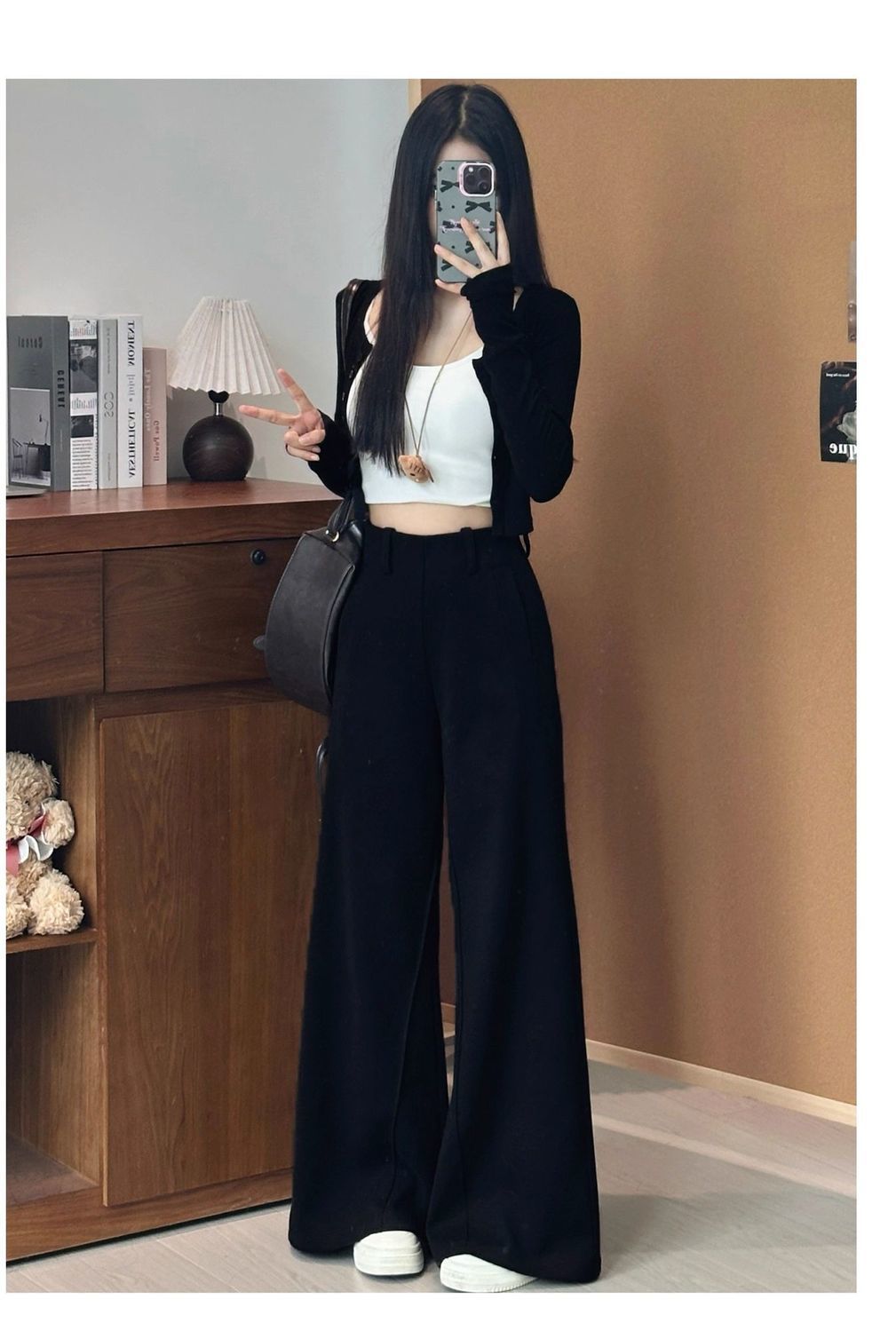 Product Showcase 17