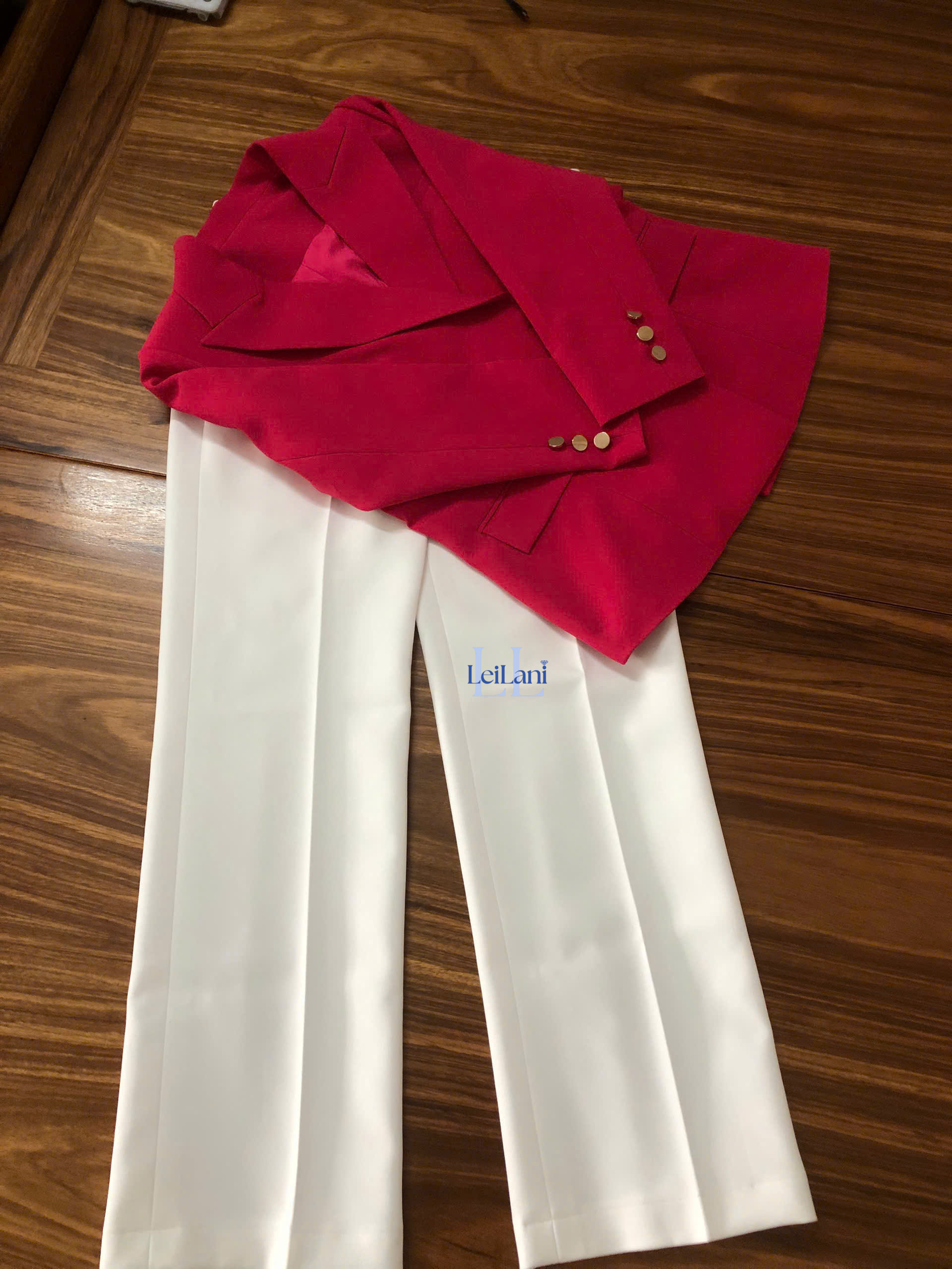 Women Elegant Tuxedo Blazer Pants Suit Detail View 1