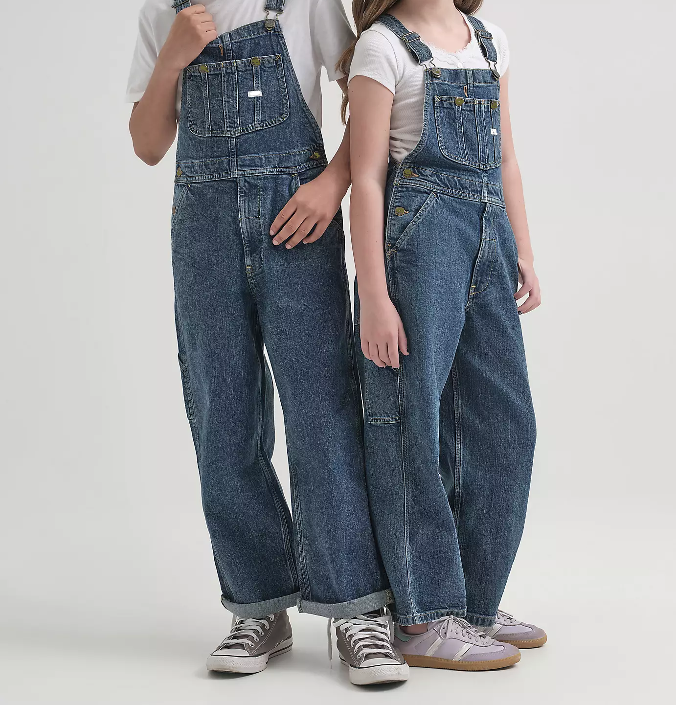 Unisex Women's Denim Overalls Blue Classic Fit with Adjustable Straps for Kids Casual Wear