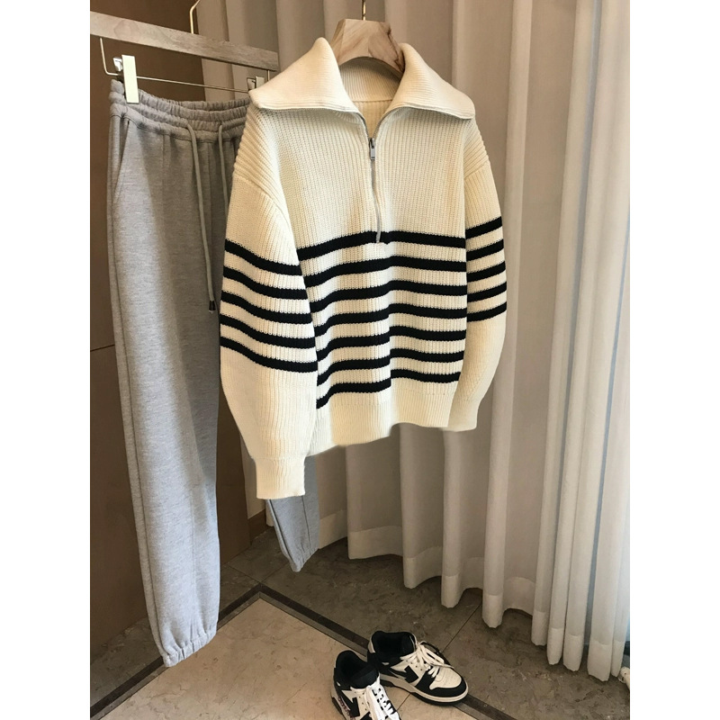 KinLing 2025 Women's Loose Top Neck Sweater New Autumn Winter Knitwear Outerwear Cardigan Casual Style Solid Pattern Thin Weave