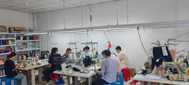 Women's fashion dresses — OEM custom design manufacturing by Dahab Fashion
