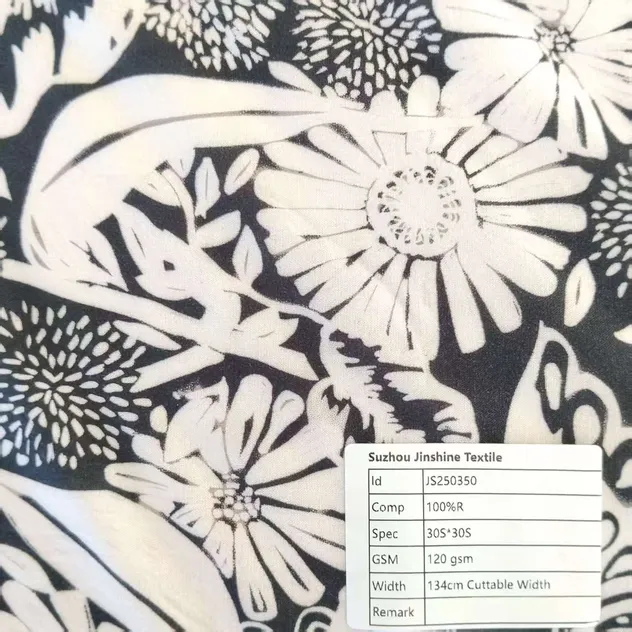 Floral Print on Viscose Fabric Detail 4