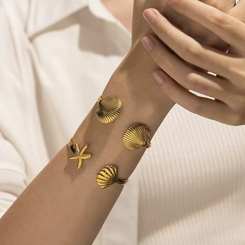 Summer Shell Beach Jewelry, 18K Gold Plated Boho Chic Bracelet for Fashion Resort Wear