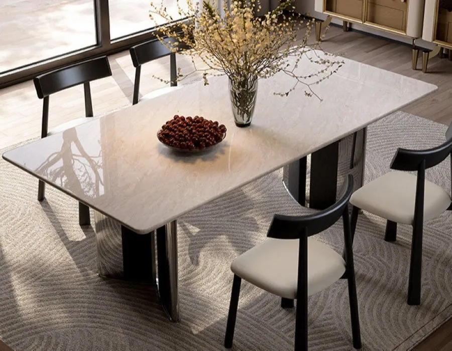 Sturdy Wear Resistant Dining Table for Resort Hotels