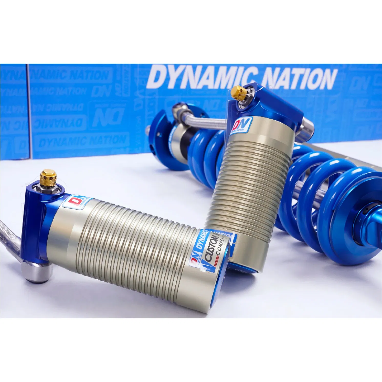 Coche de carreras de rendimiento DN fuera de carretera con amortiguador de coilover ajustable para Toyota 4 Runner 0-2" pieza de auto elevada