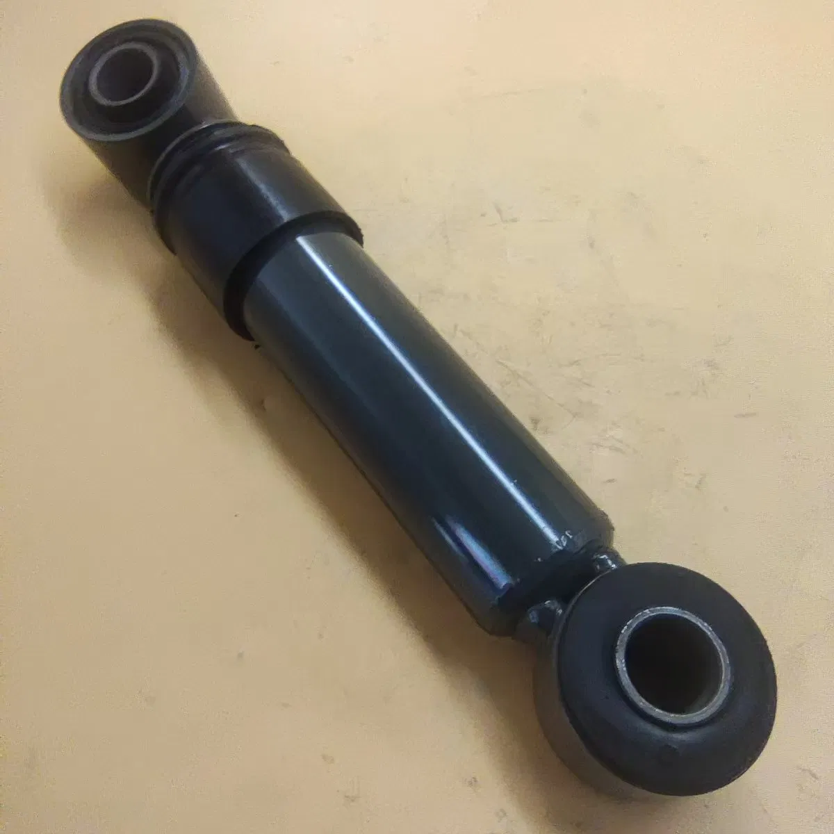 Reemplazo Nuevo Amortiguador OEM Wg1642440021 para Suspensión de Camión Pesado Sinotruk HOWO A7 con 3 Meses de Garantía