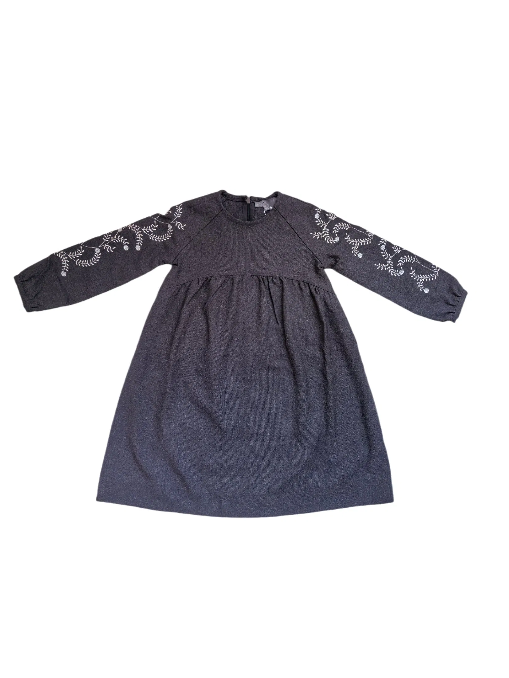 Girls' Chic Long-Sleeve Dress Featuring Beautiful Embroidery Design