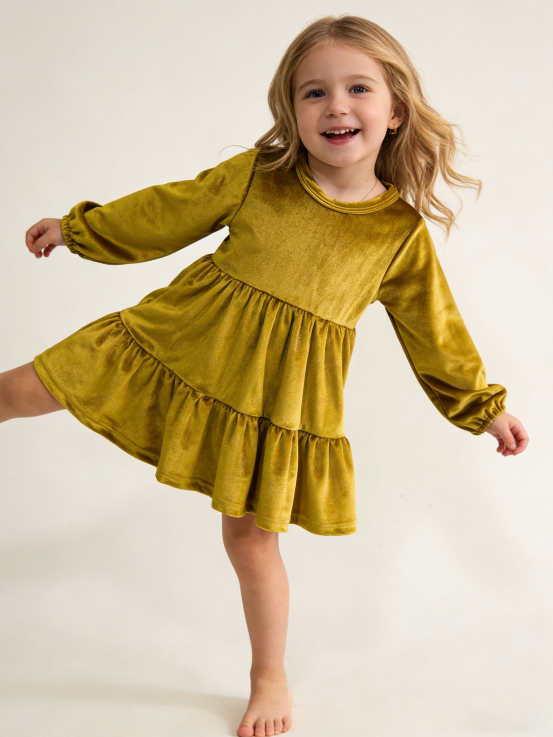 Long-Sleeve Fit and Flare Velvet Holiday Dress for Baby Girls Princess Ruffle Dress