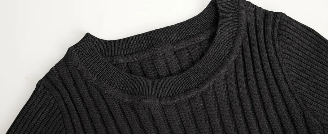 Rib neckline