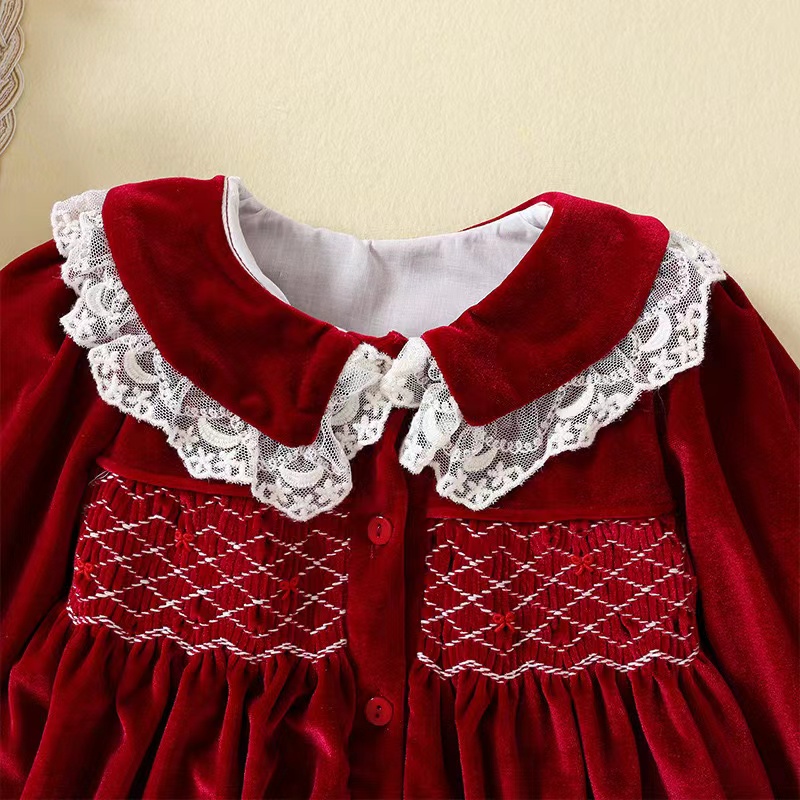 Wholesale Kids Boutique Clothing Toddler Girl Party Dress Winter Red Velvet Girls Smocked Dress Baby Girls Christmas Dress