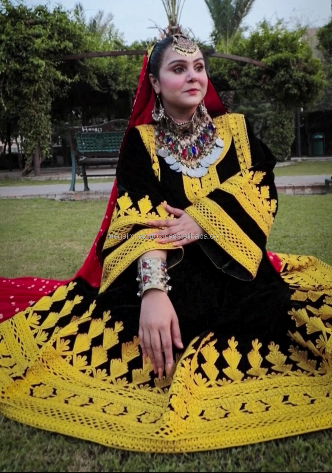 Afghani Dress Detail 7