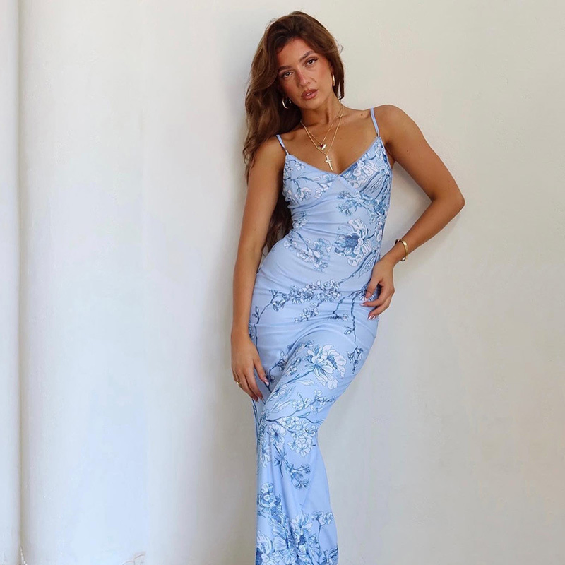 Halter V-Neck Print Sexy Slim-Fit Maxi Dress Summer Vacation Style Spice Girl Backless Dresses