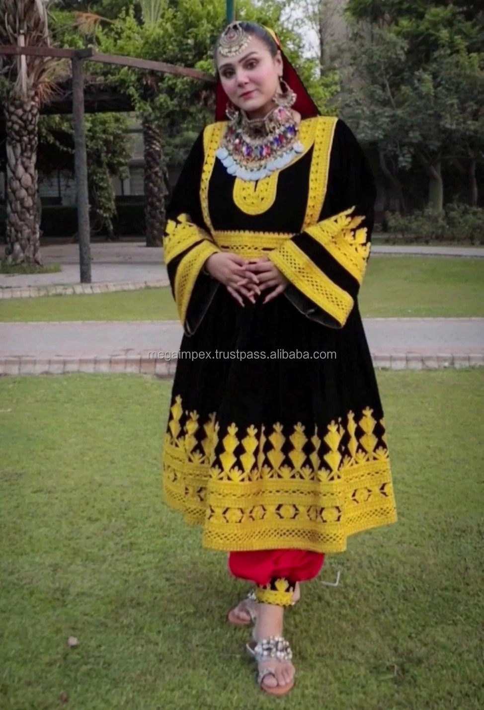 Afghani Dress Detail 6