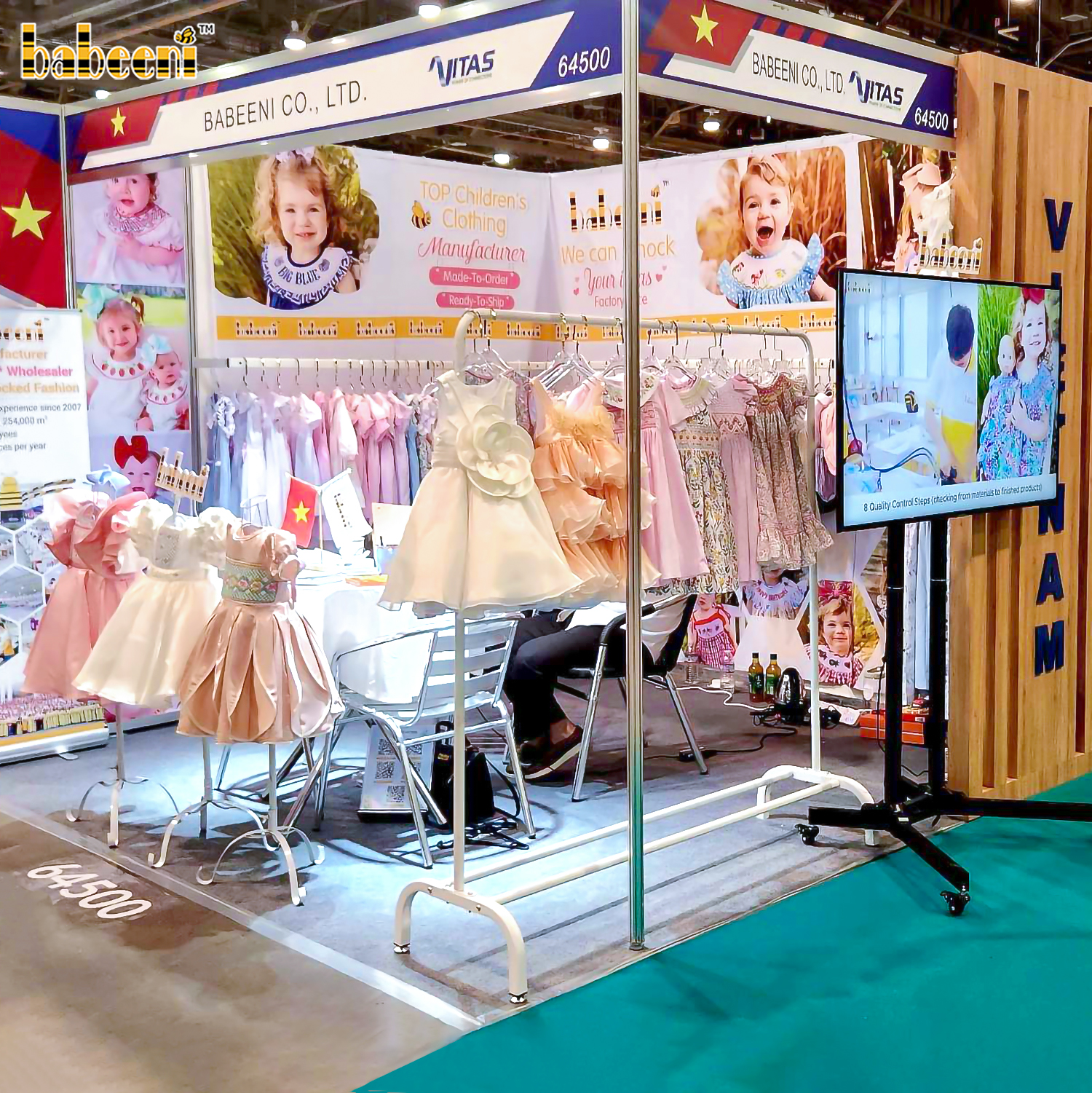 Exhibition Presence 2
