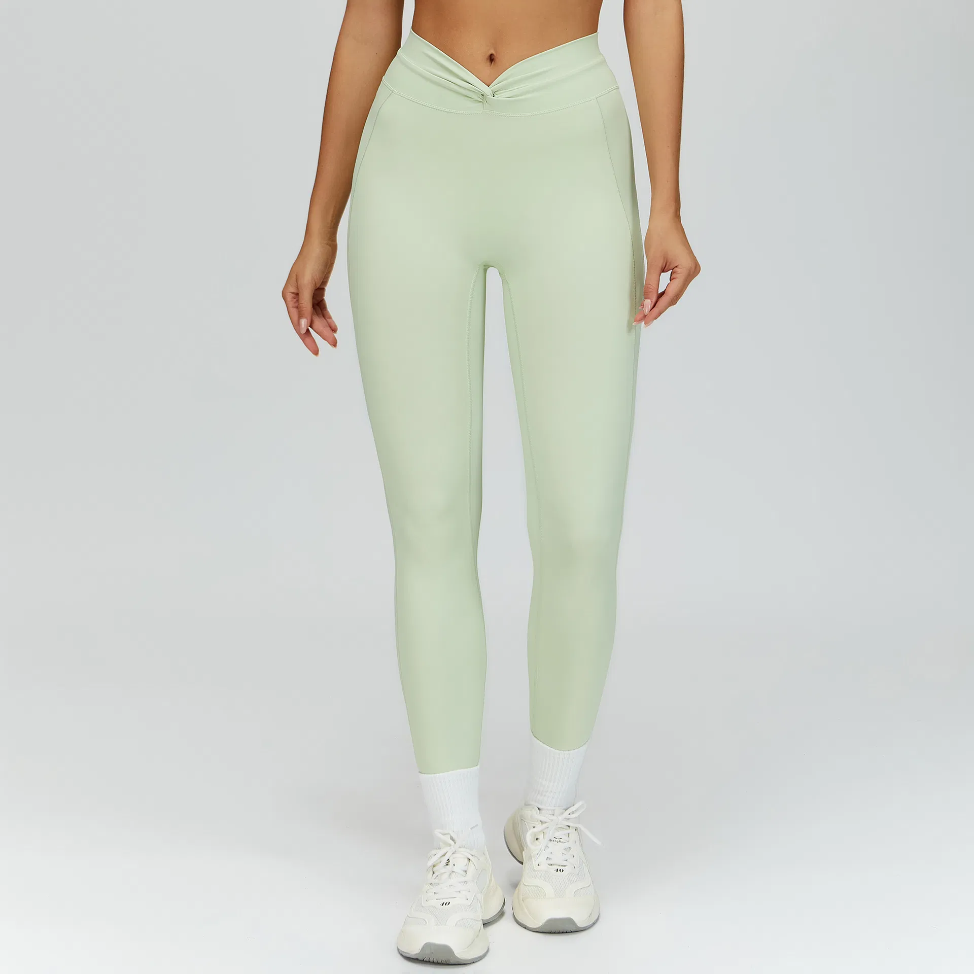 Mallas deportivas elásticas, esencial de moda para la ropa de fitness de mujeres modernas