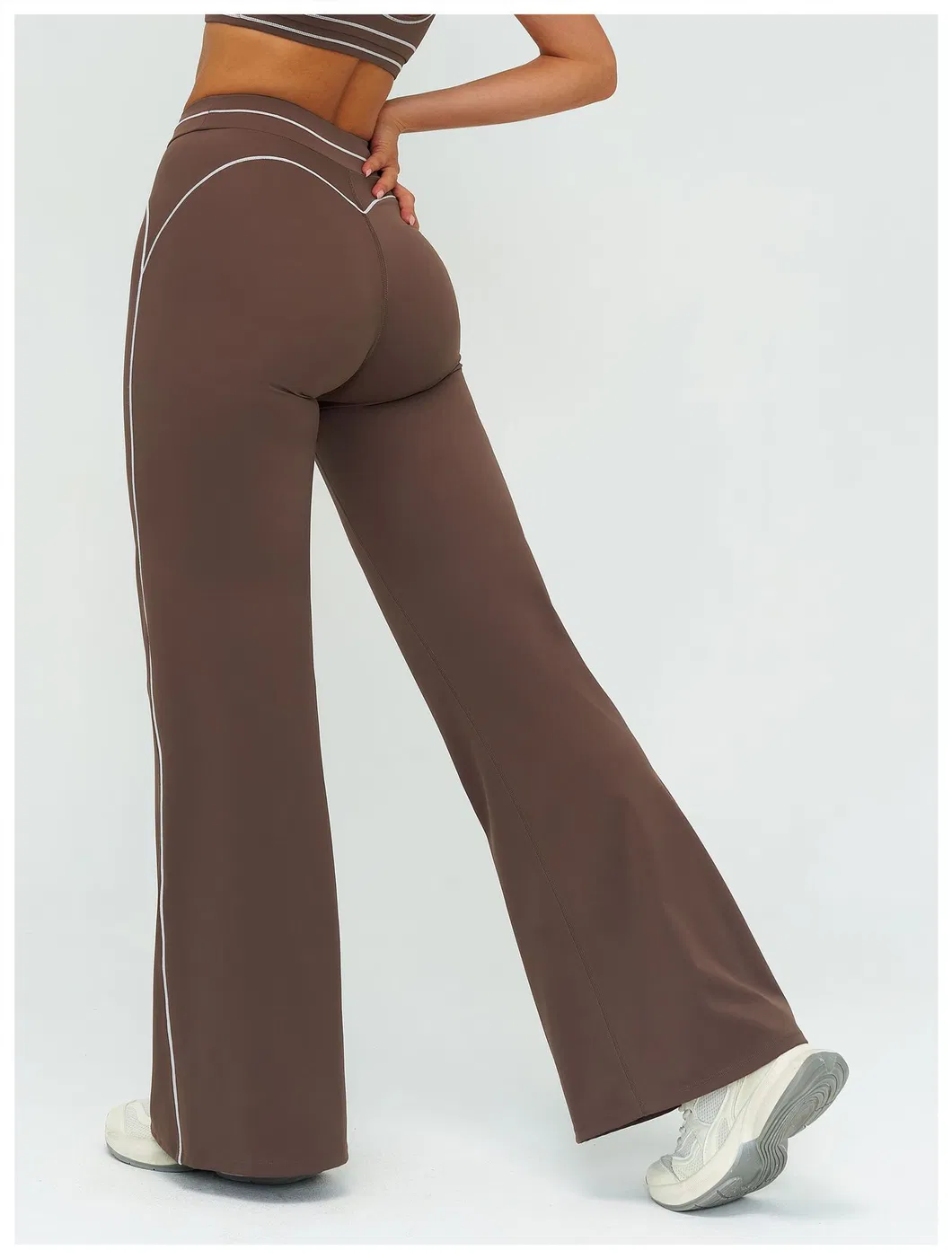 Presentación de pantalones de yoga