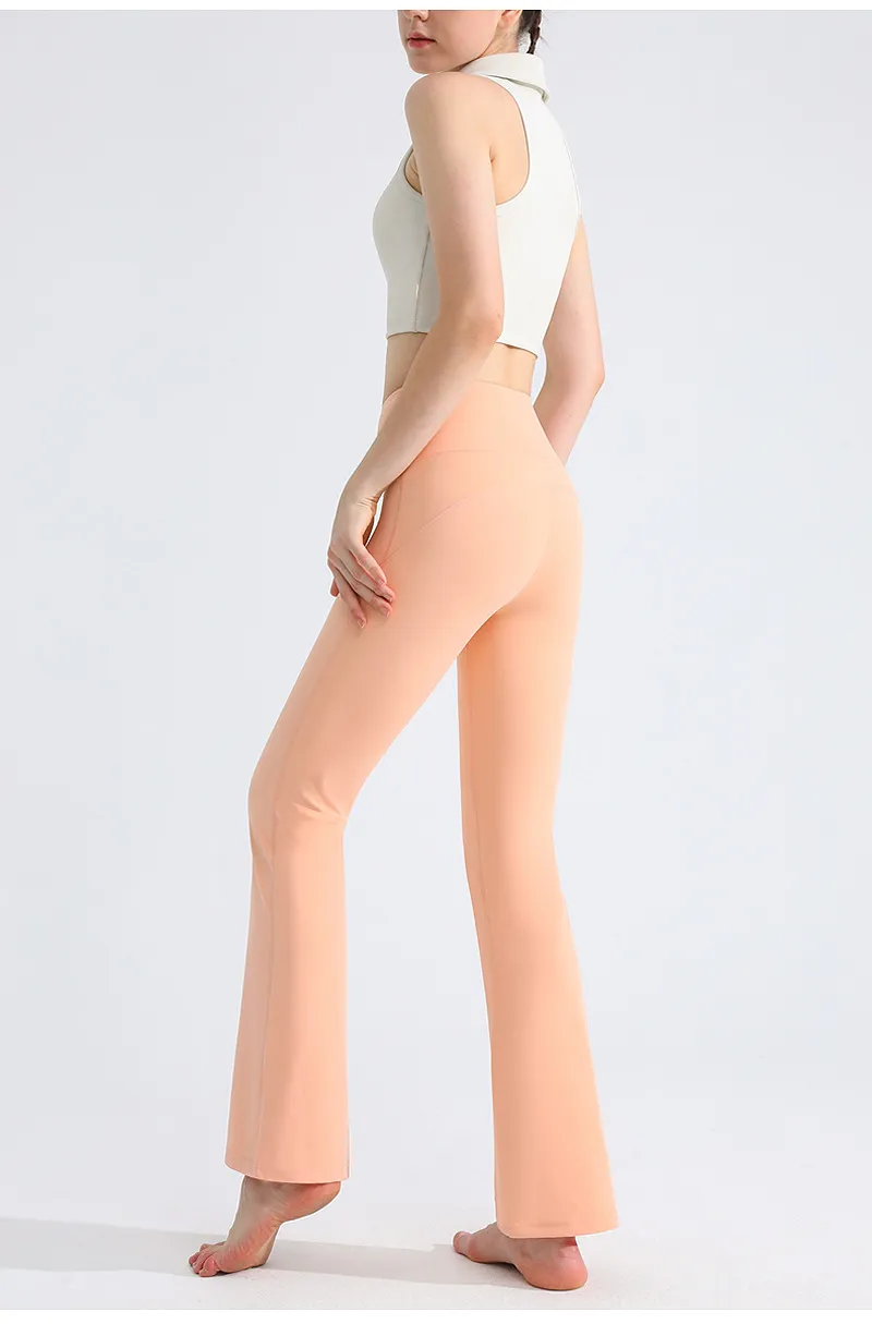 Pantalones de yoga de cintura alta para realzar la forma de los glúteos