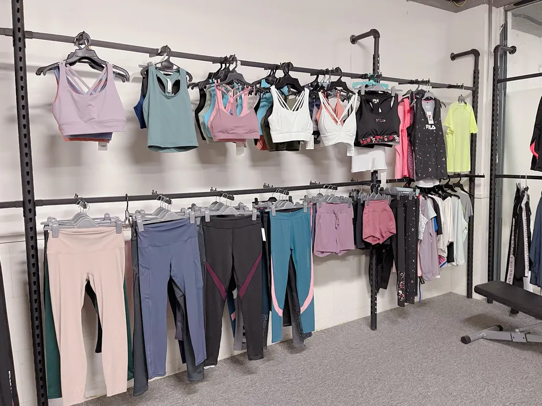 Pantalones deportivos para mujeres, ropa activa para el gimnasio, mallas de entrenamiento con falda