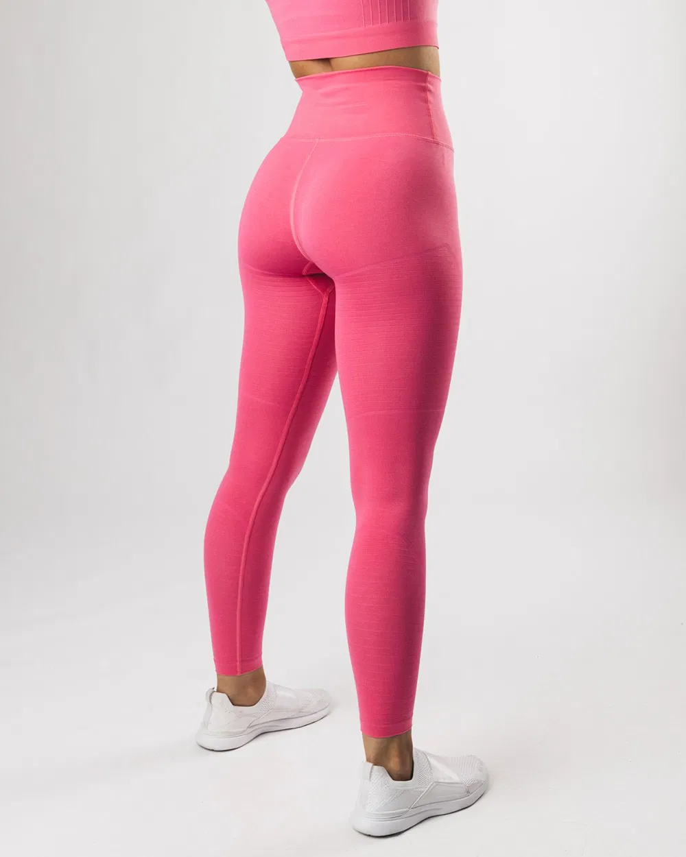 Mallas de running para mujer cortadas con láser al por mayor