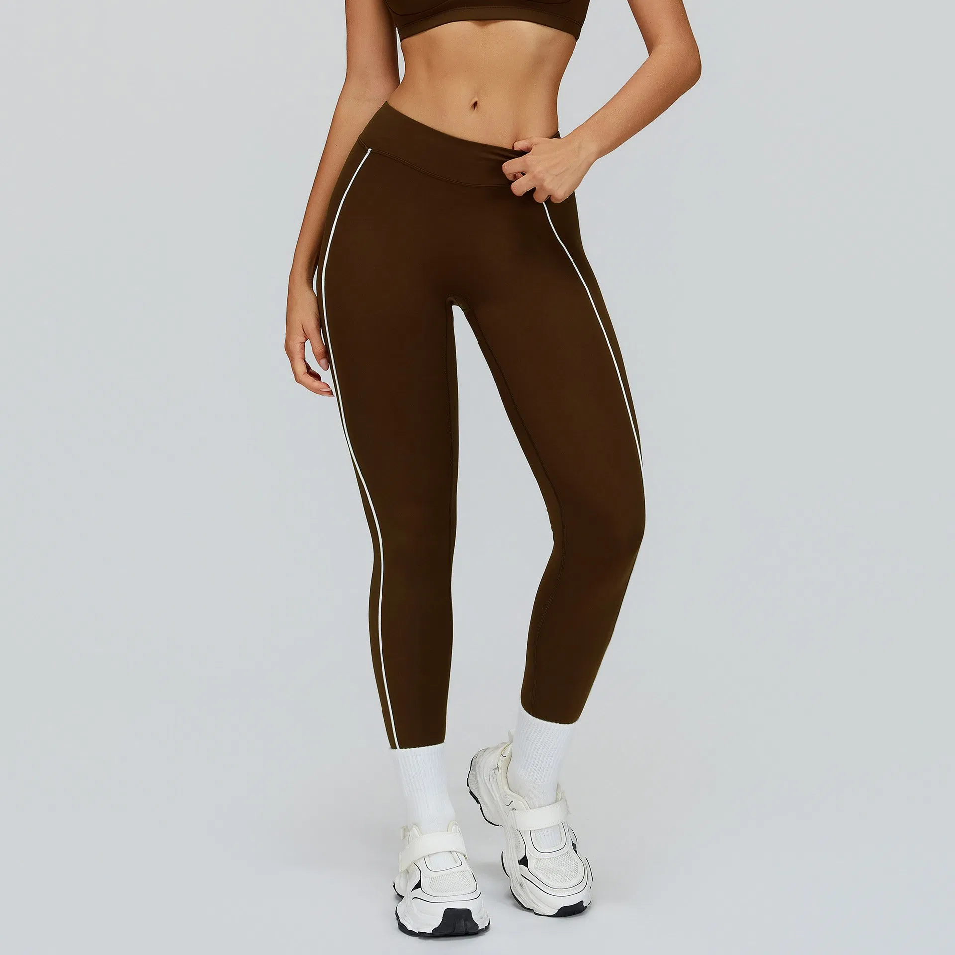 Ropa deportiva personalizada al por mayor con logo, leggings de yoga para mujer, ajustados y ligeros para correr en el gimnasio