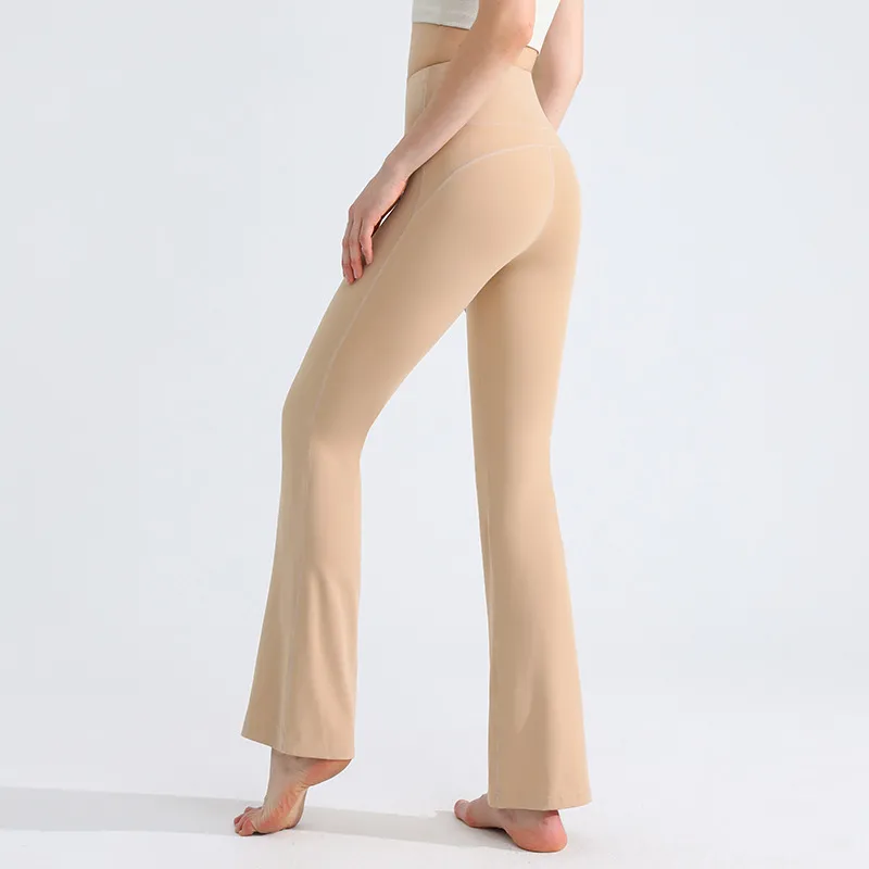 Pantalones de yoga de cintura alta para realzar la forma de los glúteos