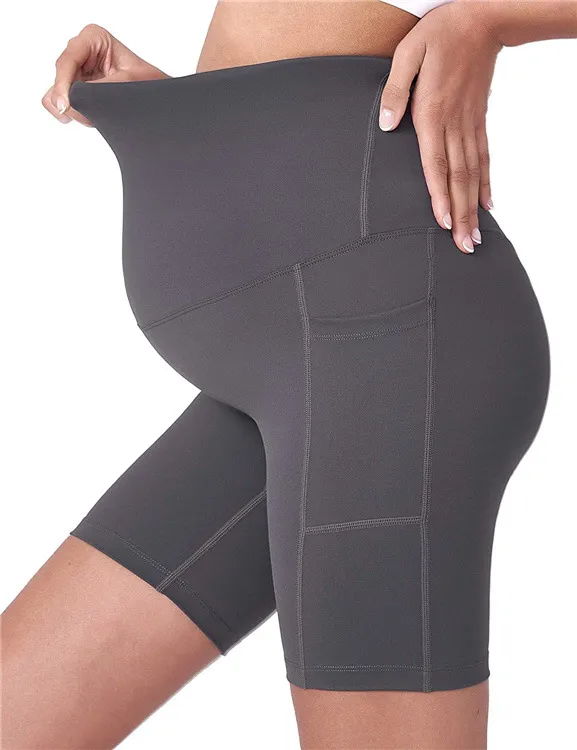 Shorts de yoga para maternidad sobre el vientre con bolsillos 5 Pantalones de entrenamiento activos
