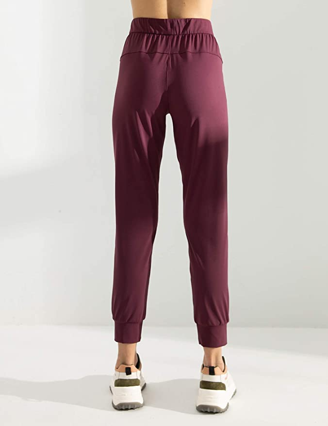 Pantalones de yoga para mujeres ultra ligeros de movimiento completo premium, ropa deportiva disponible para etiqueta de logo personalizada a precio de mayorista