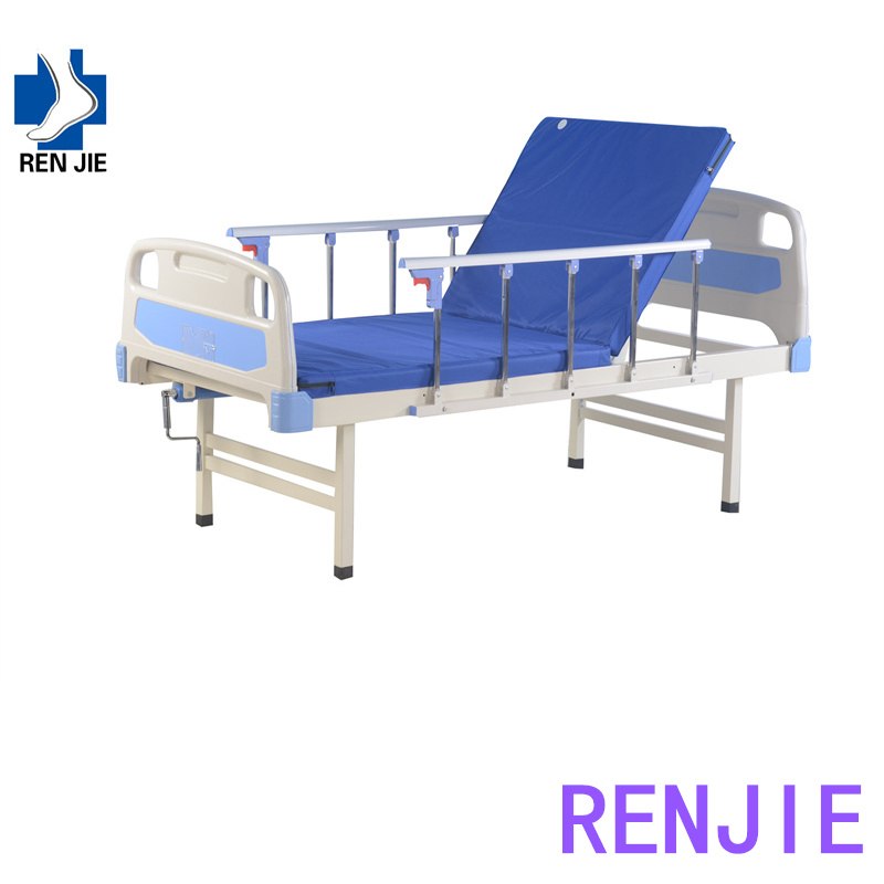 Manual Three Crank Orthopedic Hospital Bed with Half Orthopedic Traction