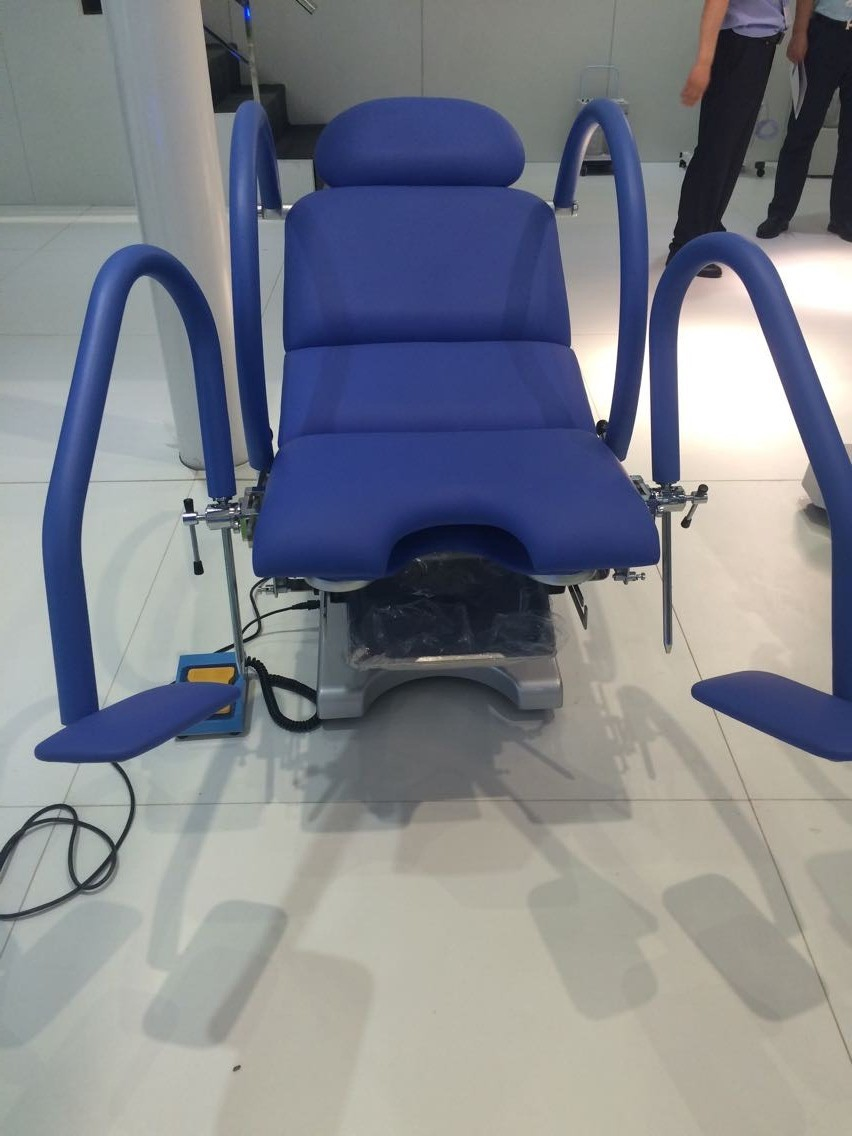 Cheap Electric Delivery Bed/ Obstetric Table Price in China