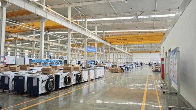 High-precision fiber laser cutting machine by Datum Machine — industrial sheet metal processing