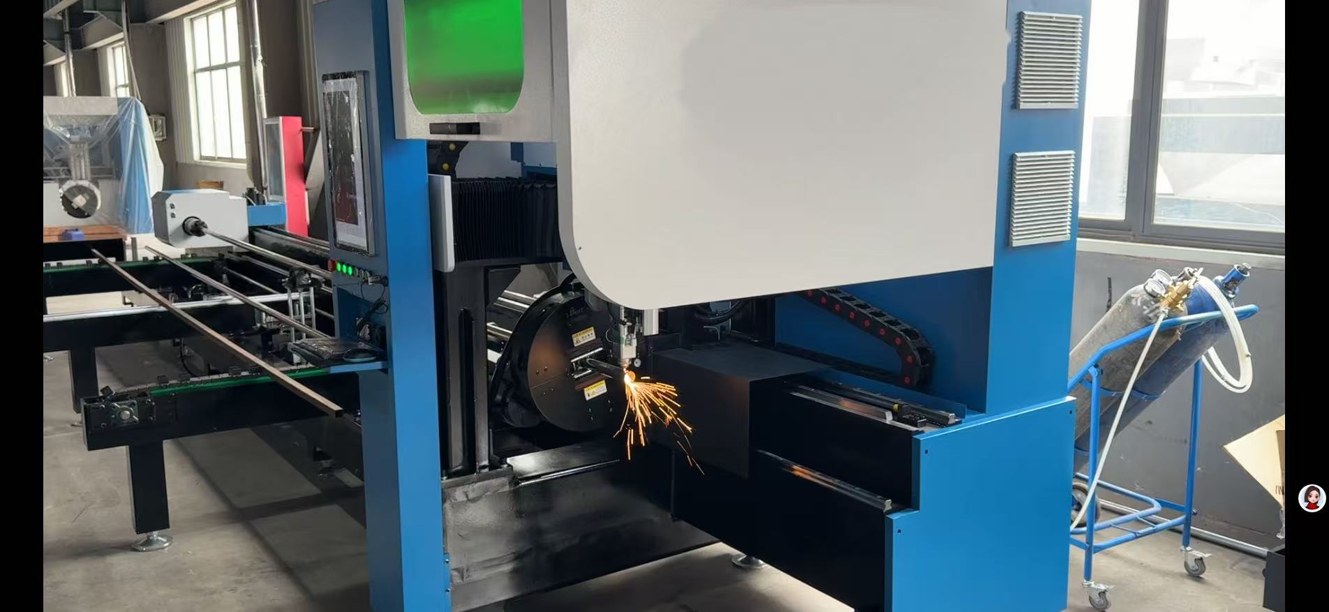 High Precision High Speed Professional Tube Fiber Laser Cutting Machine Custom CNC Metal Pipe Cutting Machinery